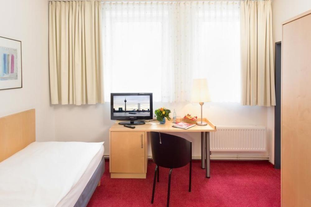 CVJM Düsseldorf Hotel&Tagung Exterior foto